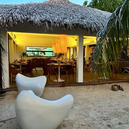 Villa Pantai Boutique Hotel Atins-3